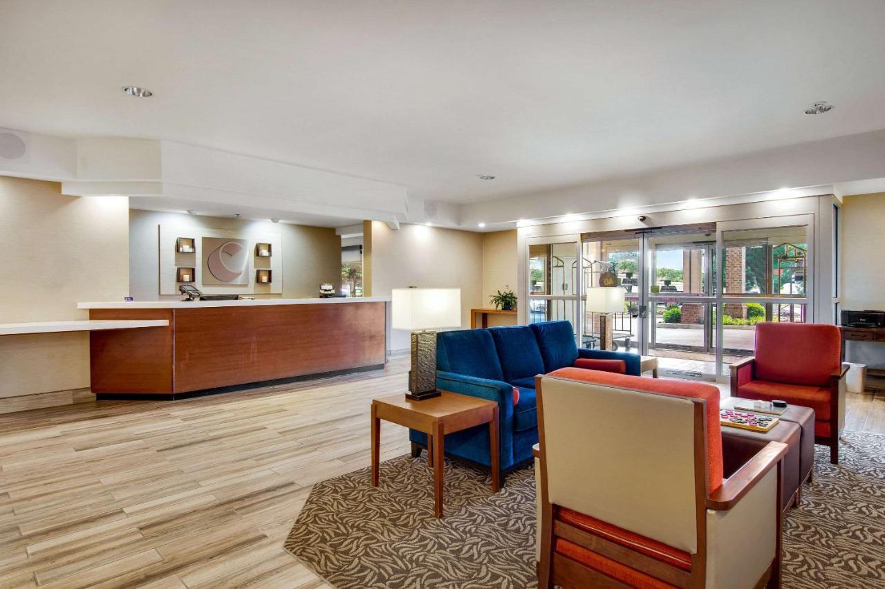 Comfort Inn Airport Roanoke Zewnętrze zdjęcie