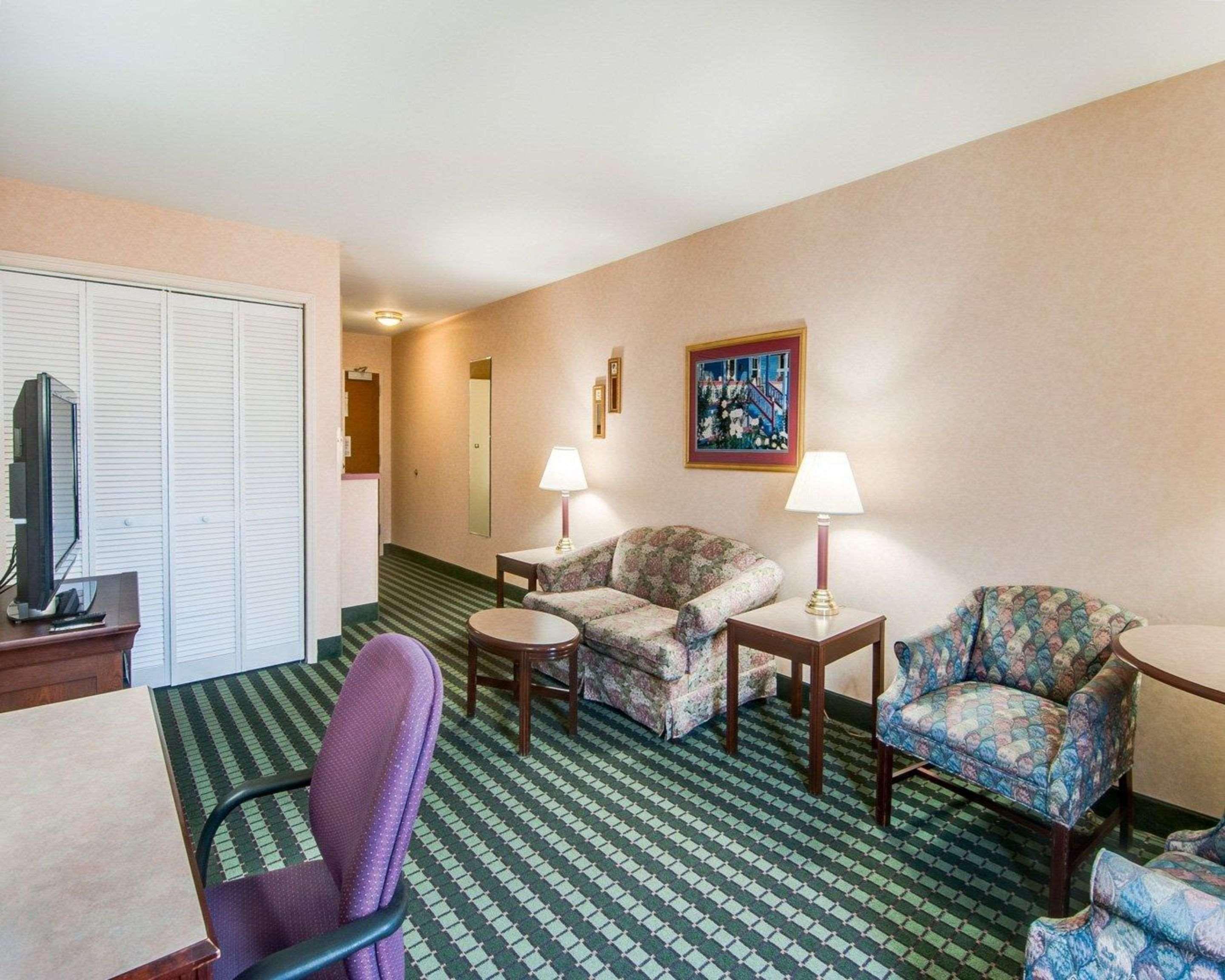 Comfort Inn Airport Roanoke Zewnętrze zdjęcie