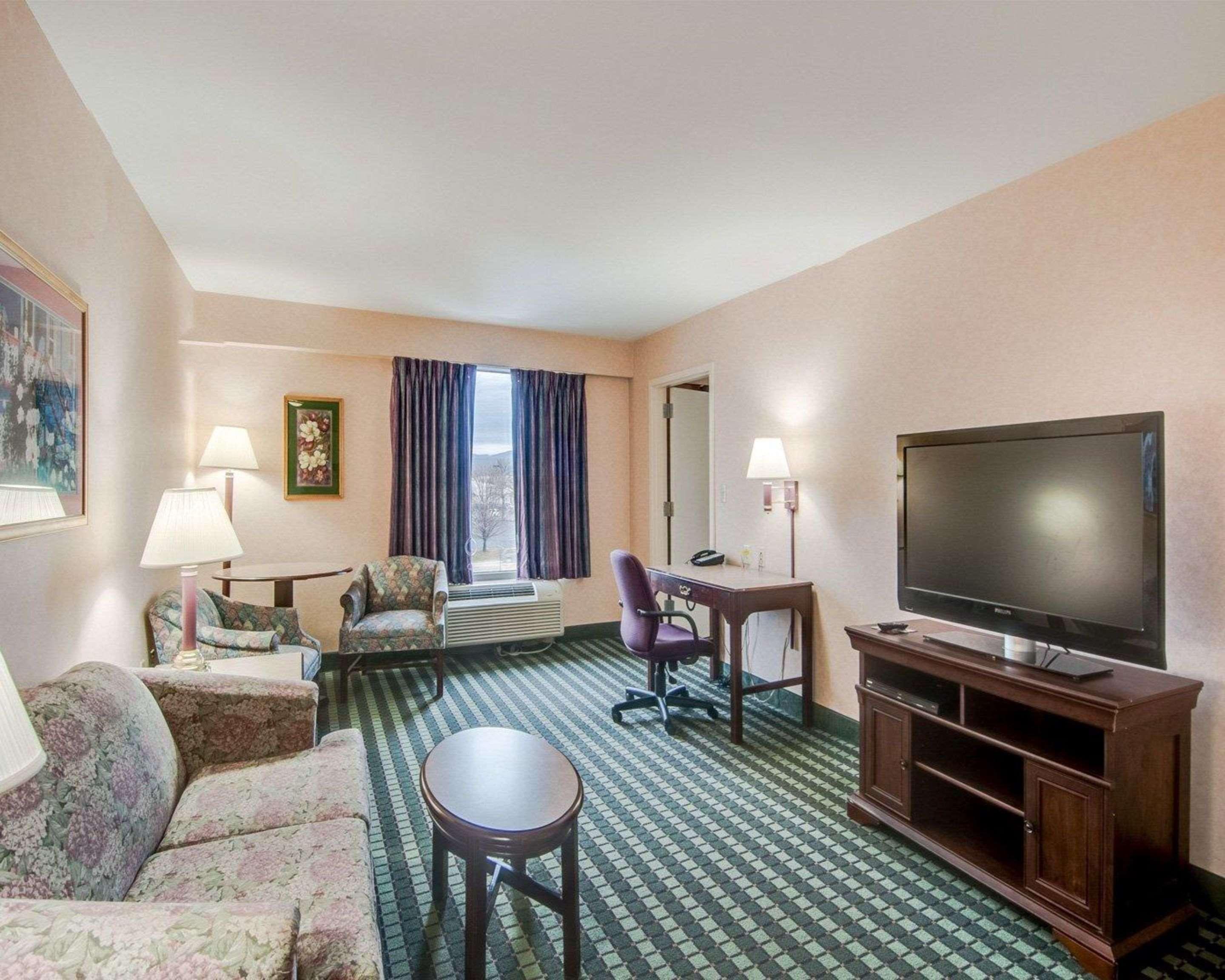Comfort Inn Airport Roanoke Zewnętrze zdjęcie